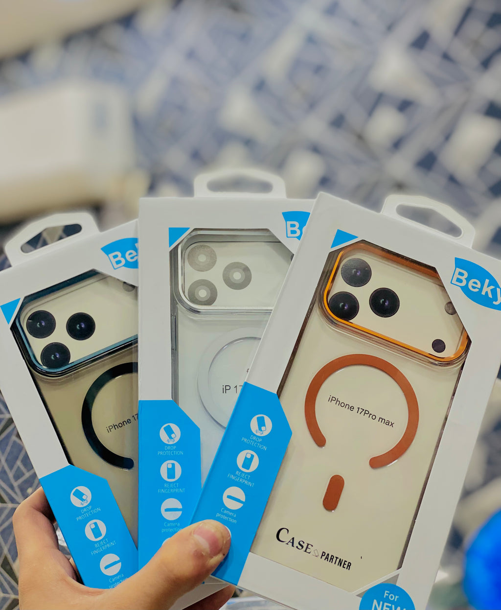 IPhone 17 Pro Max Transparent MagSafe Shock‑Proof Cover